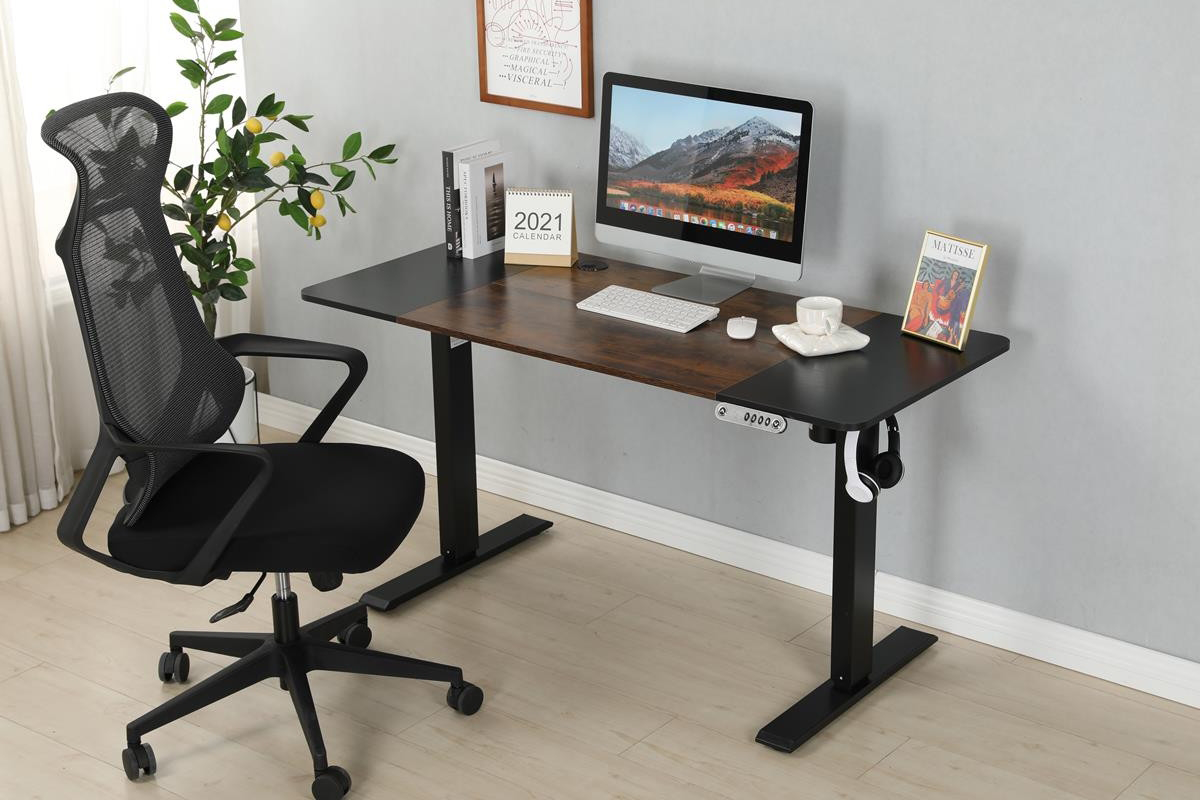 ergonomic workstation with deskTOP-24 HDWR