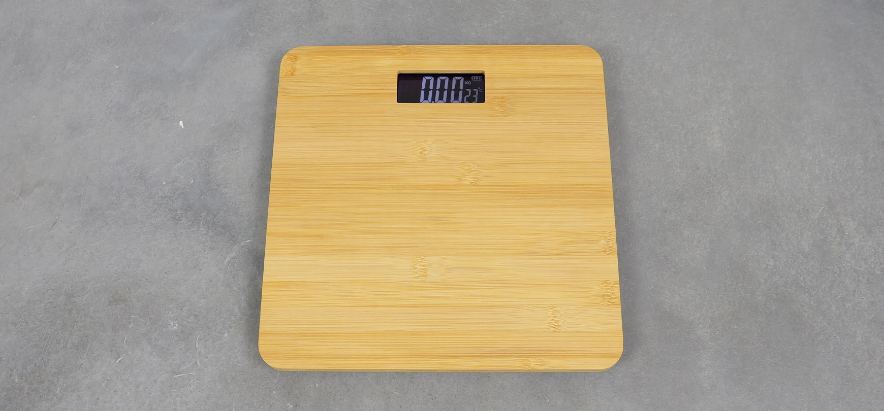 Waga elektroniczna łazienkowa drewniana do 180 kg wagPRO-B3 
