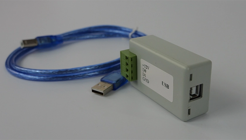 Konwerter Wiegand na USB do urządzeń kontroli dostępu SecureEntry-ConWG-USB
