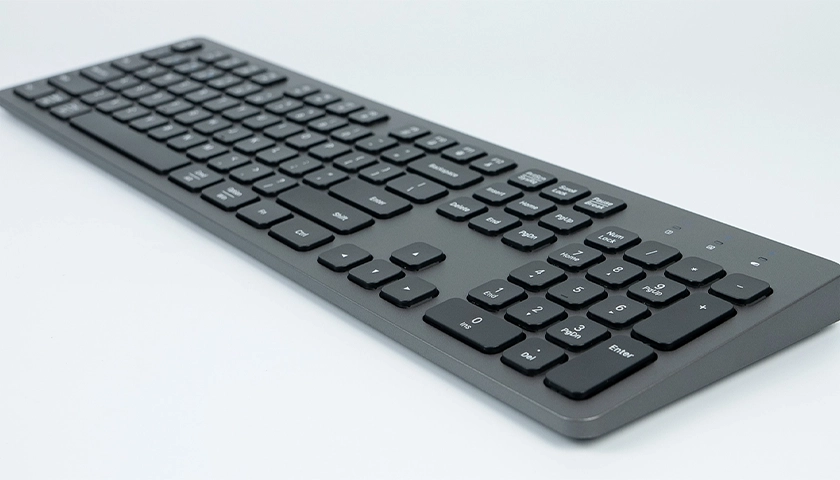 Klawiatura klasyczna bezprzewodowa Bluetooth QWERTY typerCLAW-BC150 HDWR