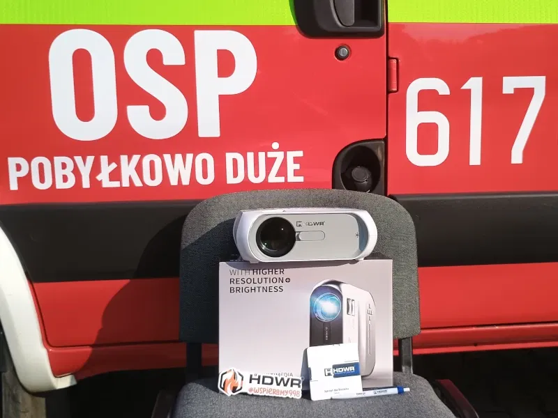 multimedialny projektor do wyświetlania